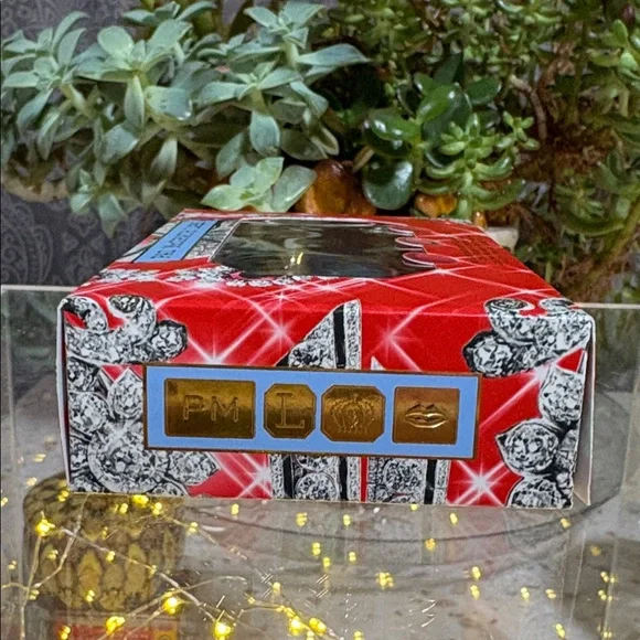 Pat McGrath Mini Mattetrance Lipstick
Trio Limited Edition - Picture 10 of 17